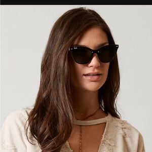 Ray Ban Blaze Cat-eye Sunglasses